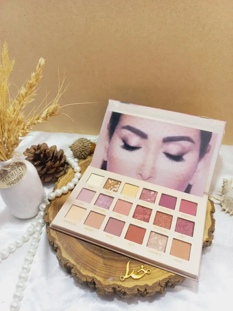 پالت سایه نود NUDE هدی ووجی HUDAVIOJI کد ES018