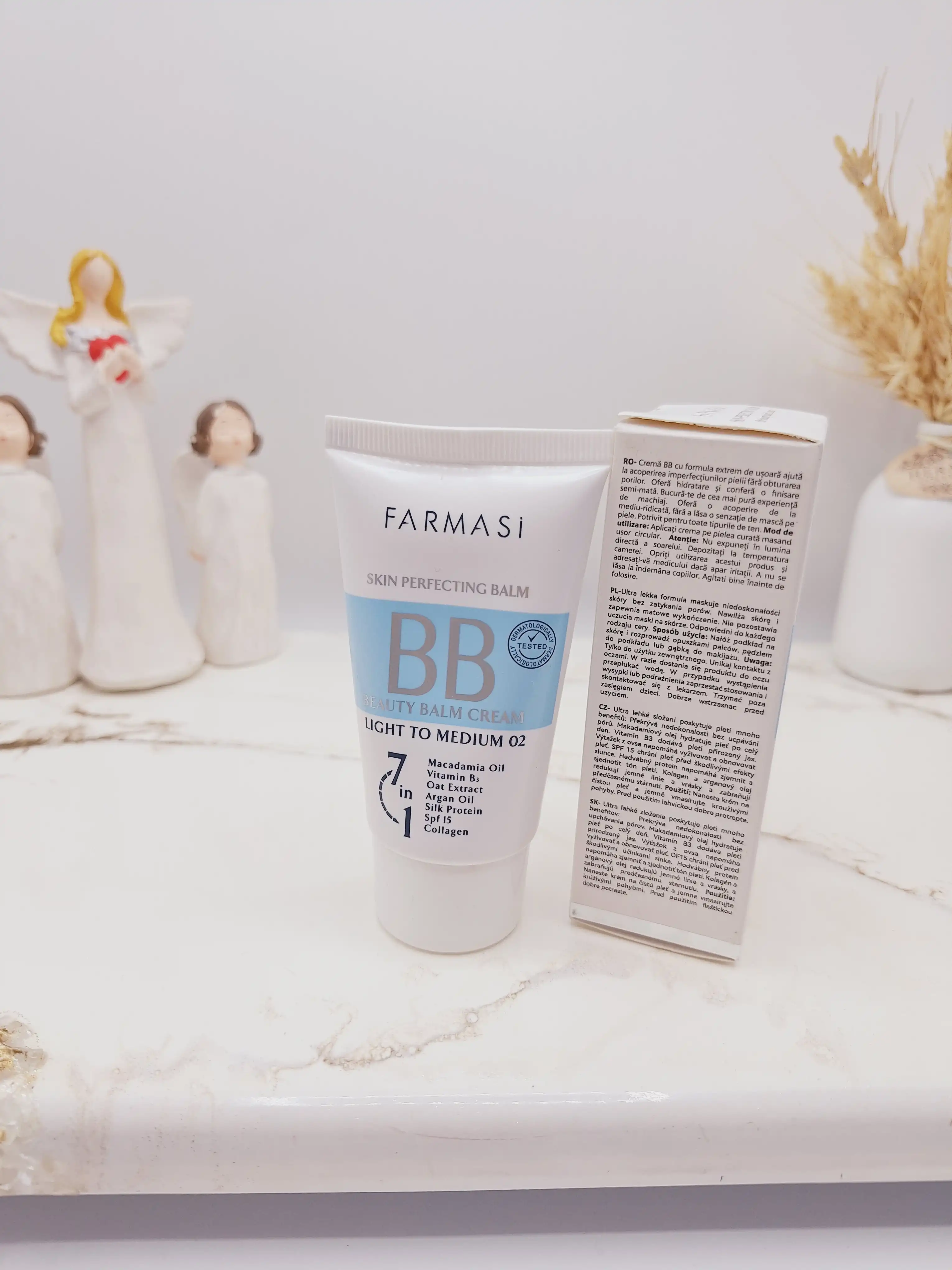 بی بی کرم پودر فارماسی FARMASI  حجم 50 میل کارتن آبی کد 3984