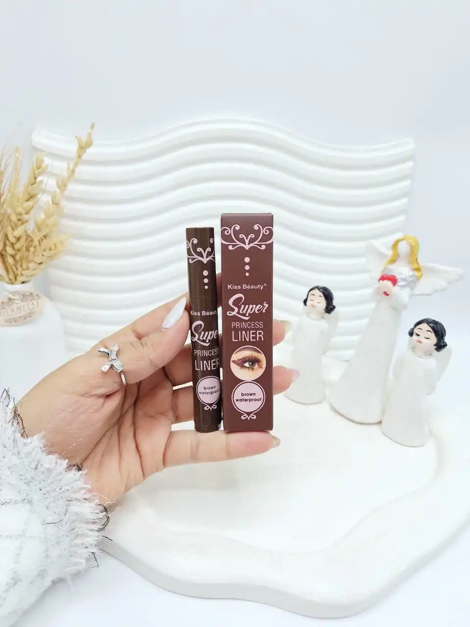خط چشم قهوه ای ترند برند کیس بیوتی کد 8671